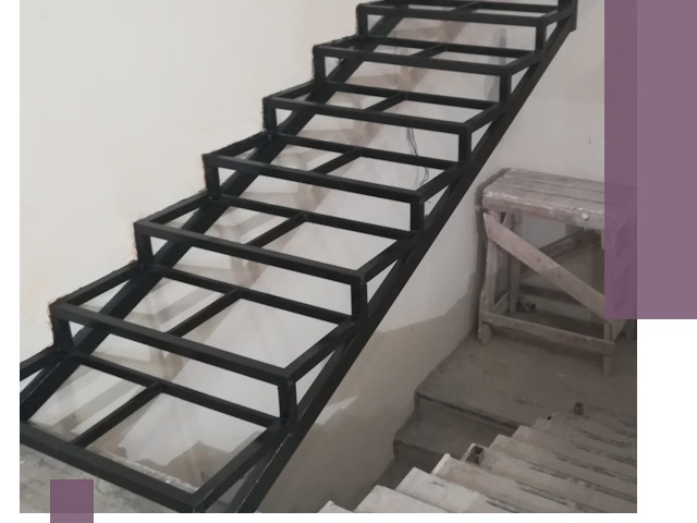 Демонтаж лестниц на металлокаркасе в Шахтах: быстрый вывоз и разбор