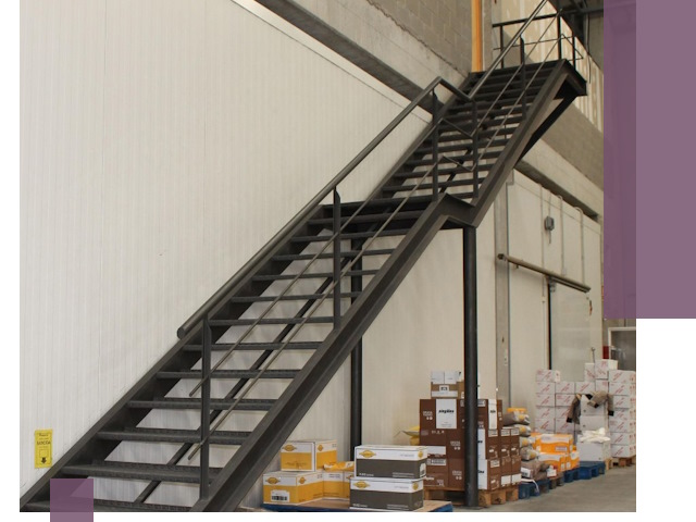 Лестницы для производства в Шахтах — изготовление и монтаж