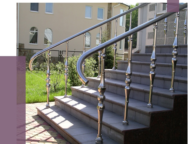 Перила для крыльца в Шахтах от 11396 руб. — монтаж ПРОЛЁТ-Шхт