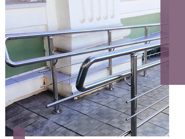 Ограждения пандусов из металла и нержавейки в Шахтах