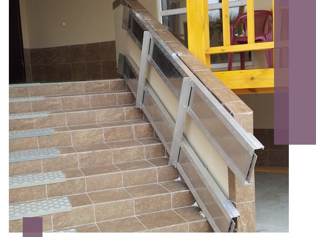 Откидные пандусы под ключ в Шахтах — монтаж и демонтаж