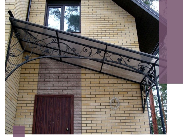 Односкатные козырьки из металла под ключ в Шахтах