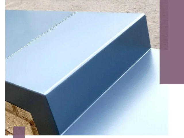 Крышки на парапет в Шахтах: изготовление и монтаж под ключ