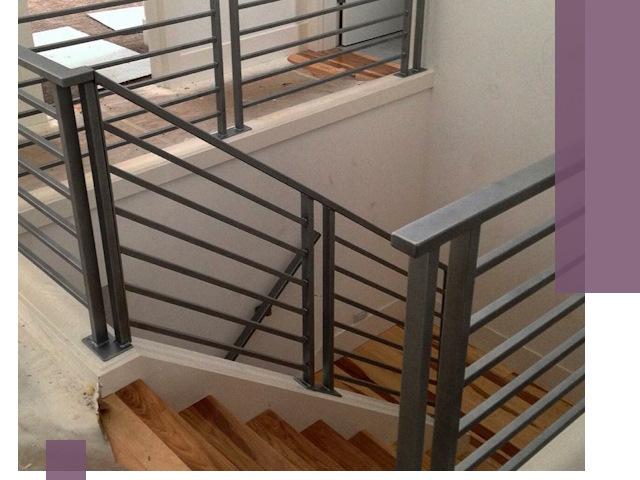 Изготовление поручней из металла и дерева в Шахтах