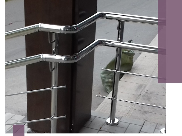 Монтаж поручней из нержавеющей стали в Шахтах качественно и быстро